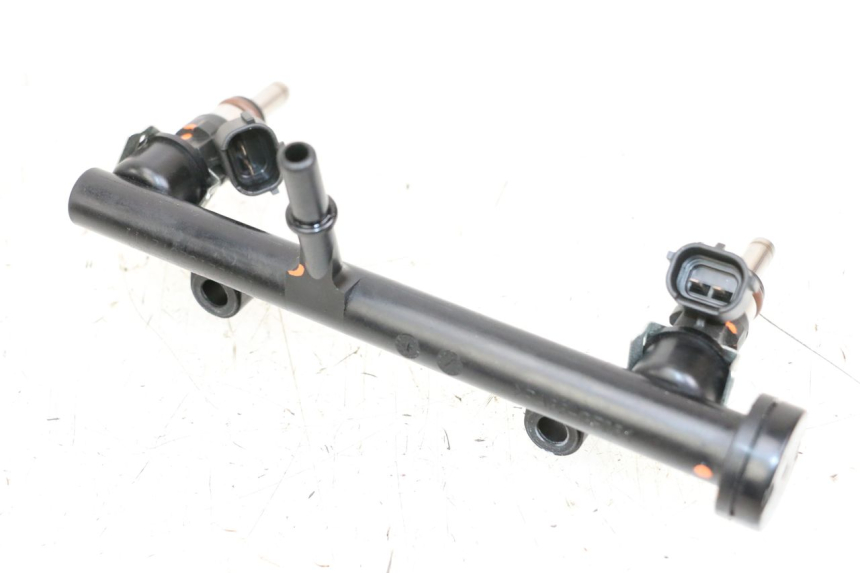 photo de WTRYSKIWACZ ROYAL ENFIELD CONTINENTAL GT 650 (2019 - 2024) - Zoom stanu zużycia