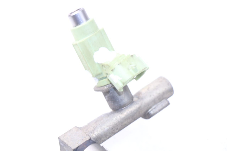 photo de WTRYSKIWACZ SUZUKI SV S ABS 650 (2003 - 2009) - Zbliżenie techniczne