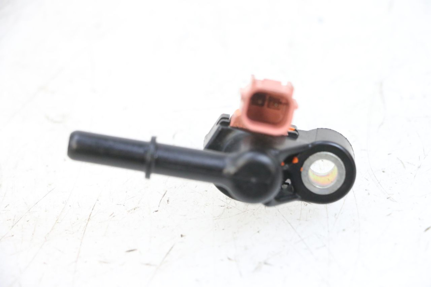 photo de WTRYSKIWACZ YAMAHA TRICITY 300 (2020 - 2024) - Widok ogólny