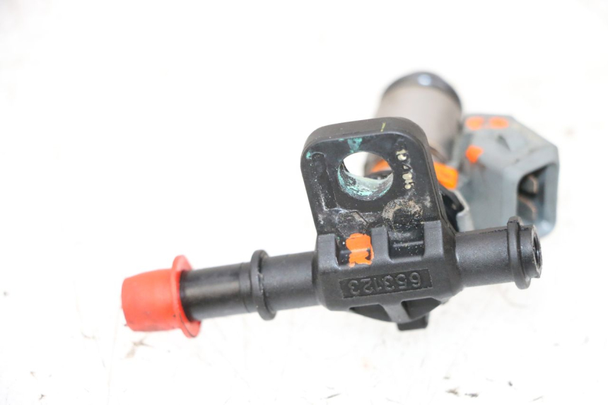 photo de Wtryskiwacz PIAGGIO VESPA GTS SUPER IE 125 (2009 - 2016) - Widok ogólny