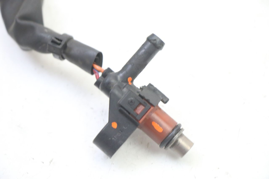 photo de WTRYSKIWACZ YAMAHA XMAX X-MAX 125 (2006 - 2009) - Zoom stanu zużycia