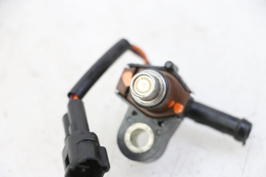 photo de WTRYSKIWACZ YAMAHA X-MAX XMAX 250 (2006 - 2009) - Zbliżenie techniczne