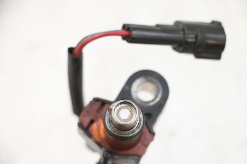 photo de WTRYSKIWACZ YAMAHA XMAX X-MAX 125 (2006 - 2009) - Zoom stanu zużycia