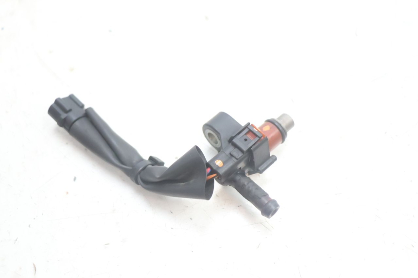 photo de WTRYSKIWACZ YAMAHA XMAX X-MAX 125 (2006 - 2009) - Widok ogólny