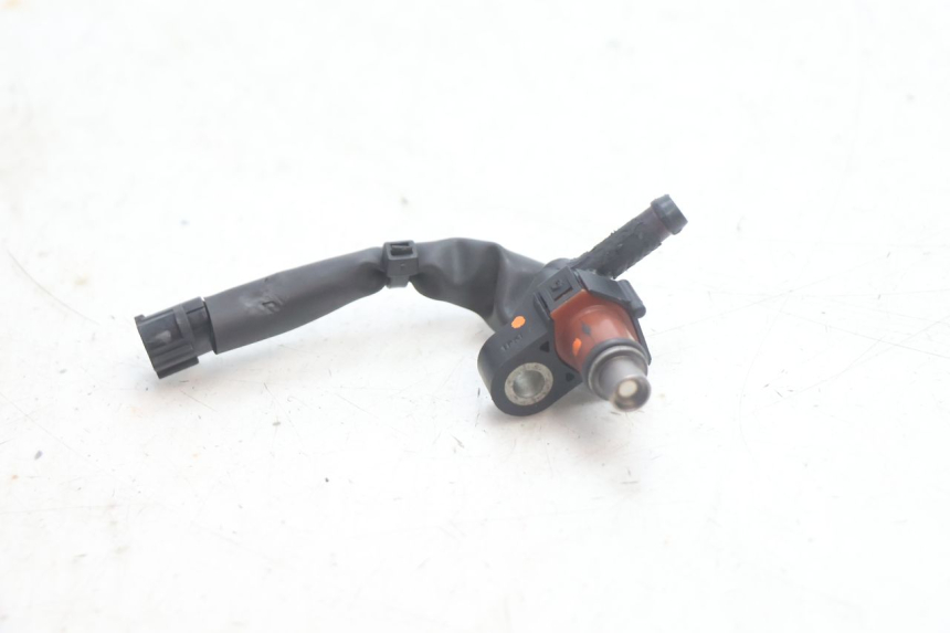 photo de WTRYSKIWACZ YAMAHA XMAX X-MAX 125 (2006 - 2009) - Punkty mocowania