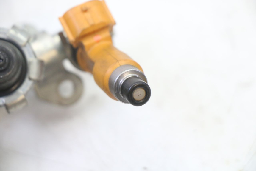 photo de WTRYSKIWACZ YAMAHA XJ6 ABS 600 (2008 - 2016) - Widok ogólny