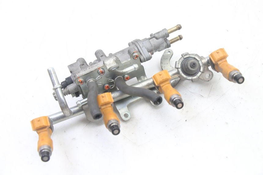 photo de WTRYSKIWACZ YAMAHA FZ6 FAZER S2 600 (2007 - 2011) - Zbliżenie techniczne