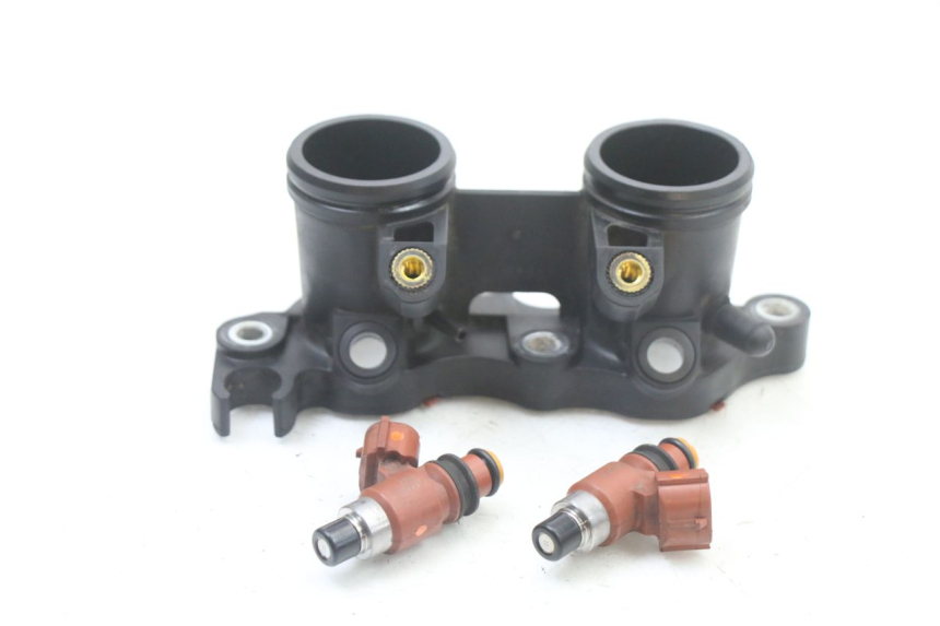 photo de WTRYSKIWACZ YAMAHA YP T-MAX TMAX 530 (2017 - 2020) - Szczegół części