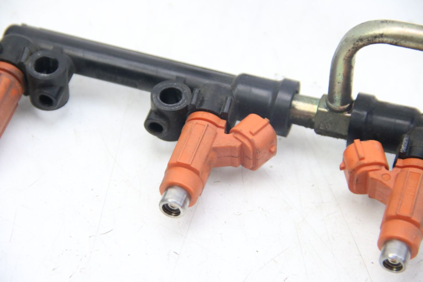 photo de WTRYSKIWACZ KAWASAKI Z ABS 1000 (2014 - 2020) - Zbliżenie techniczne