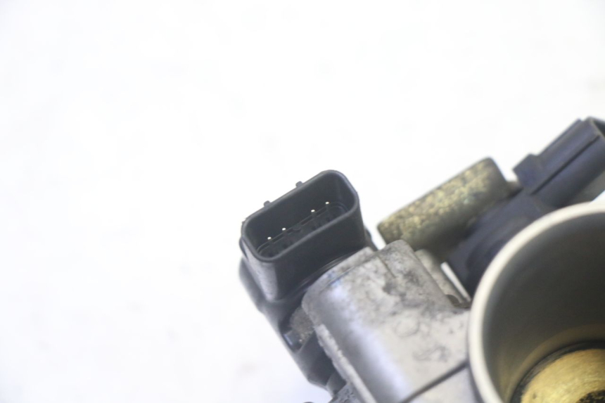 photo de WTRYSK ADIVA AD3 300 (2014 - 2020) - Zbliżenie techniczne