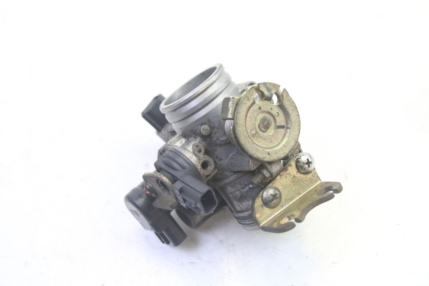 photo de WTRYSK ADIVA AD3 300 (2014 - 2020) - Punkty mocowania