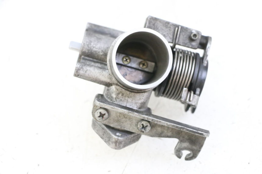 photo de WTRYSK BMW C1 125 (2000 - 2003) - Zoom stanu zużycia