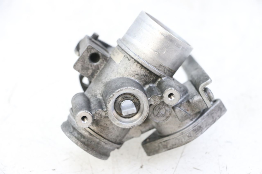 photo de WTRYSK BMW C1 125 (2000 - 2003) - Inny kąt widzenia