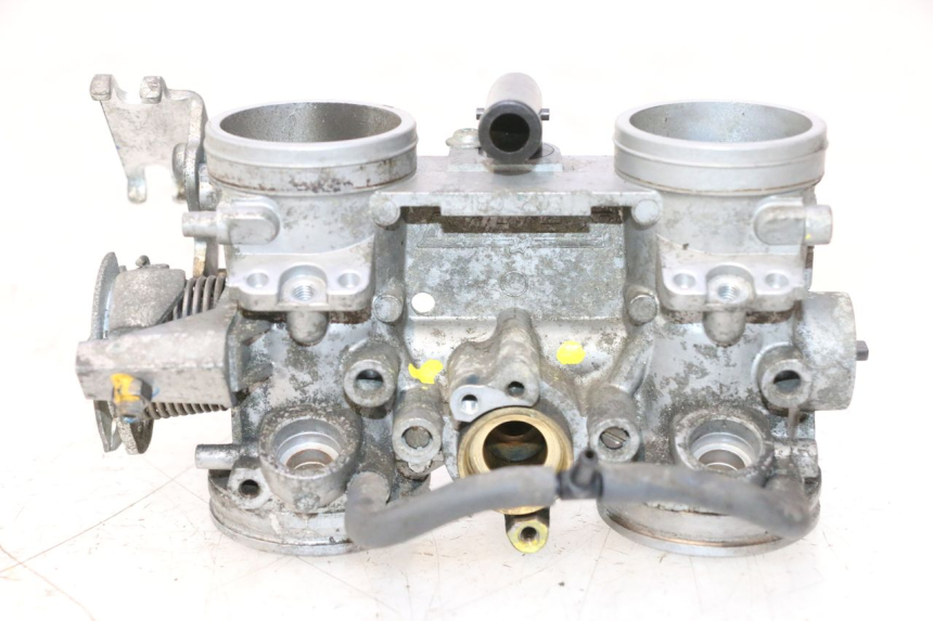 photo de WTRYSK SUZUKI BURGMAN EXECUTIVE ABS 650 (2006 - 2012) - Punkty mocowania