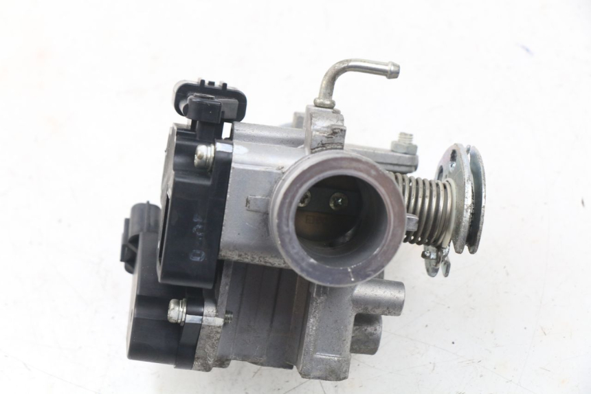 photo de WTRYSK YAMAHA BW'S BWS 125 (2010 - 2013) - Widok główny