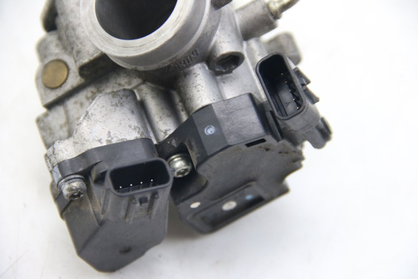 photo de WTRYSK YAMAHA BW'S BWS 125 (2010 - 2013) - Zbliżenie techniczne