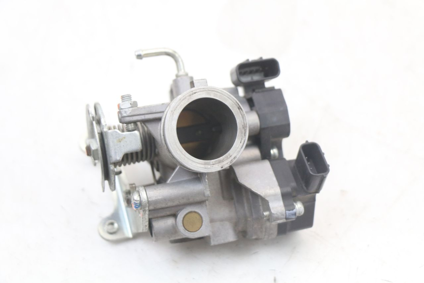 photo de WTRYSK YAMAHA BW'S BWS 125 (2010 - 2013) - Widok główny