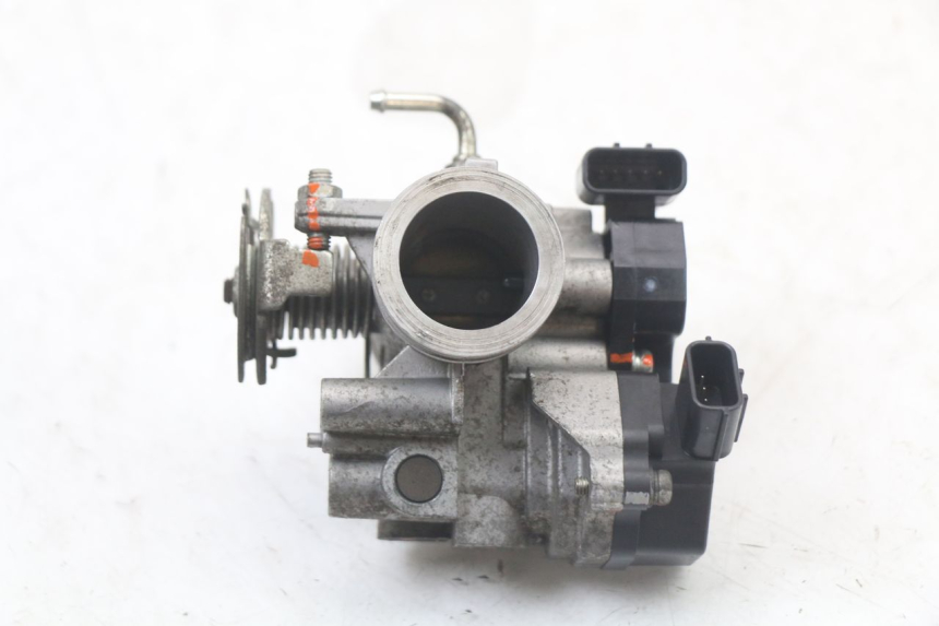 photo de WTRYSK YAMAHA BW'S BWS 125 (2010 - 2013) - Widok główny