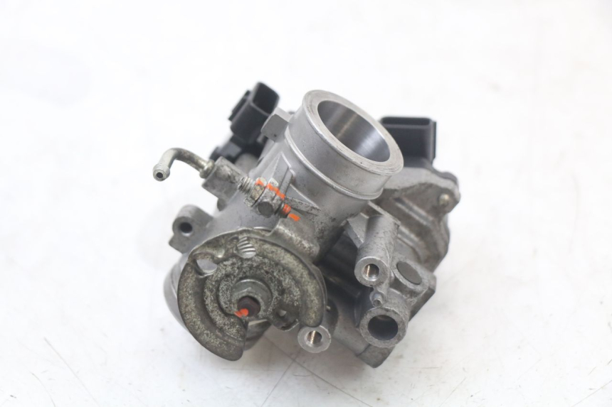 photo de WTRYSK YAMAHA BW'S BWS 125 (2010 - 2013) - Oznaczenia i referencje