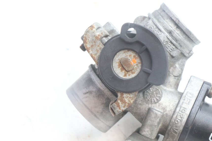photo de WTRYSK BMW C1 125 (2000 - 2003) - Zbliżenie techniczne