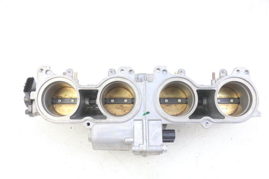 photo de WTRYSK HONDA CB R 1000 (2018 - 2023) - Widok główny