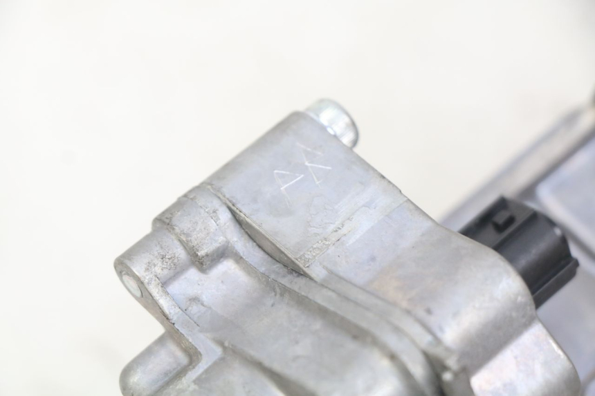 photo de WTRYSK HONDA CB R 1000 (2018 - 2023) - Zdjęcie dodatkowe