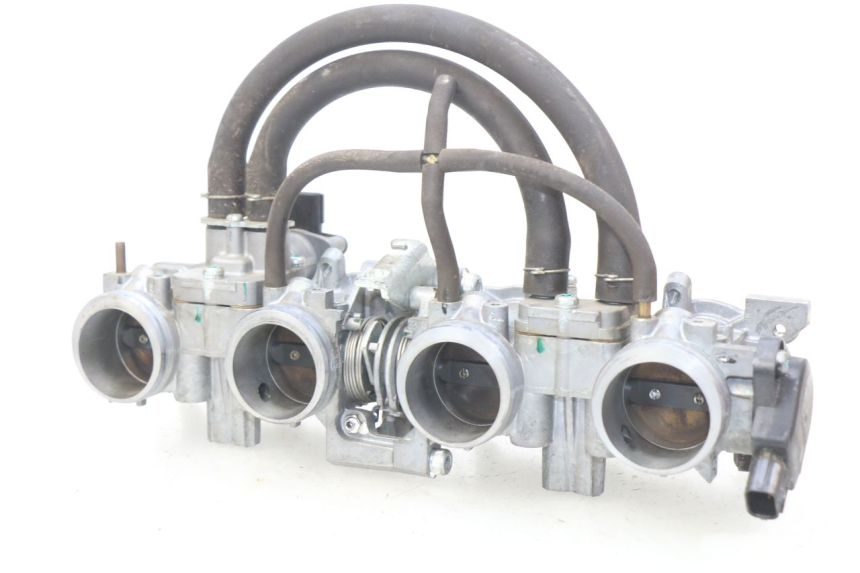 photo de WTRYSK HONDA CBRF CBR-F PC41 600 (2011 - 2013) - Widok główny