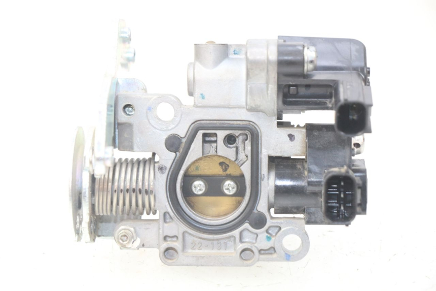 photo de WTRYSK HONDA CRF CR-F 125 (2020 - 2021) - Szczegół części