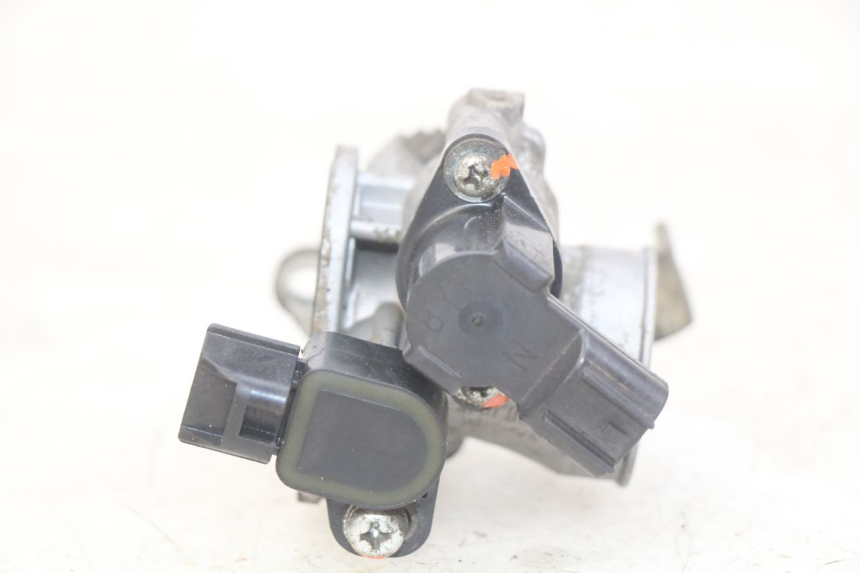 photo de WTRYSK PEUGEOT DJANGO 4T 50 (2014 - 2019) - Punkty mocowania