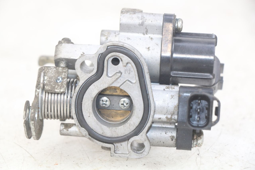 photo de WTRYSK PEUGEOT DJANGO 4T 50 (2014 - 2019) - Stan powierzchni