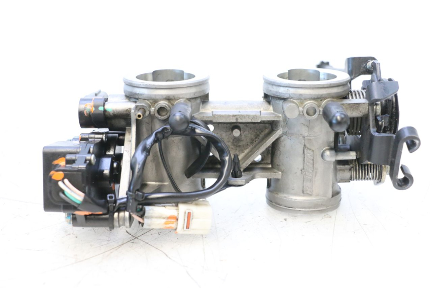 photo de WTRYSK KAWASAKI ER-6 ER6 F ABS 650 (2012 - 2016) - Zdjęcie dodatkowe