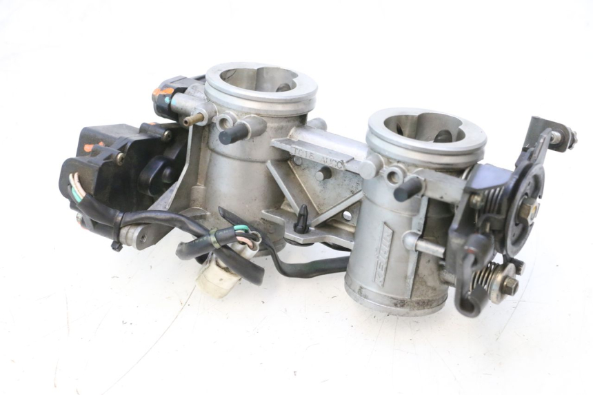 photo de WTRYSK KAWASAKI ER-6 ER6 N 650 (2005 - 2009) - Zoom stanu zużycia