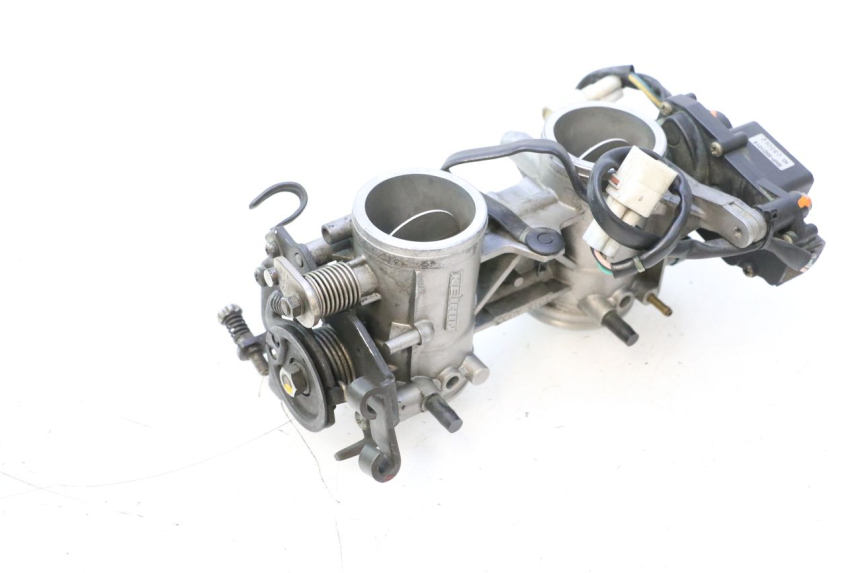 photo de WTRYSK KAWASAKI ER-6 ER6 N 650 (2005 - 2009) - Oznaczenia i referencje