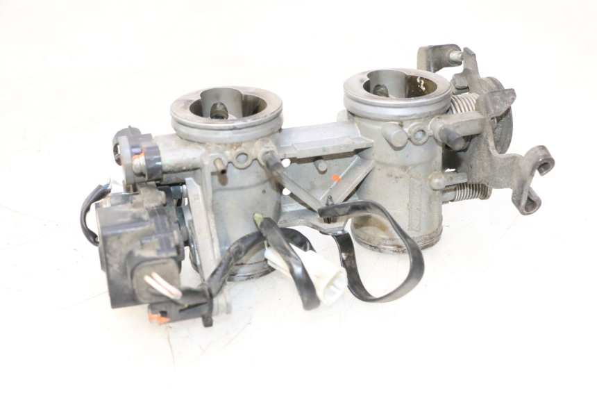 photo de WTRYSK KAWASAKI ER-6 ER6 N 650 (2005 - 2009) - Oznaczenia i referencje