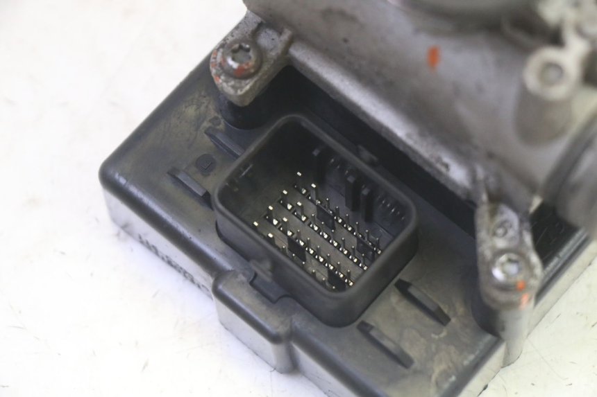 photo de WTRYSK SYM FIDDLE 3 III 125 (2014 - 2020) - Zoom stanu zużycia