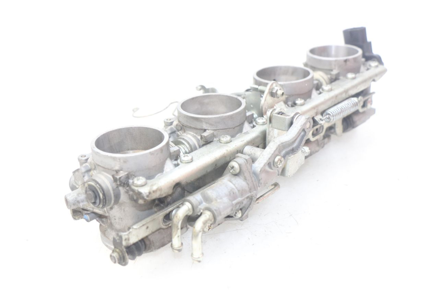 photo de WTRYSK YAMAHA FJR ABS 1300 (2006 - 2012) - Widok ogólny