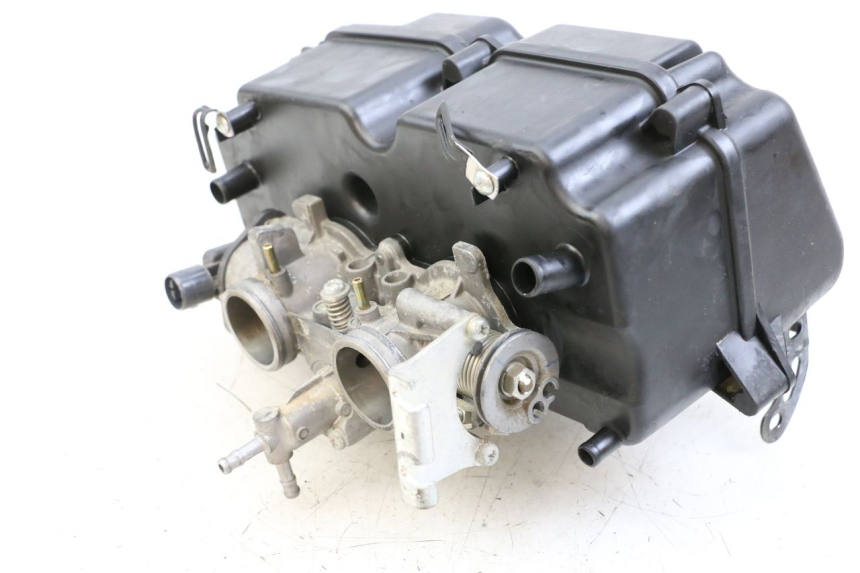 photo de WTRYSK HONDA FJS SILVER WING SILVERWING 400 (2005 - 2008) - Szczegół części