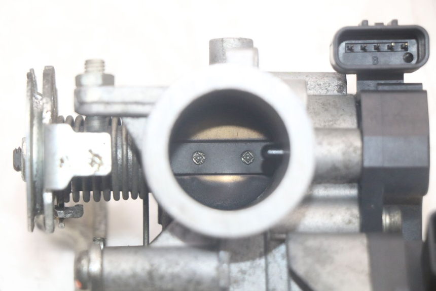 photo de WTRYSK MBK FLAME X 125 (2004 - 2007) - Szczegół części