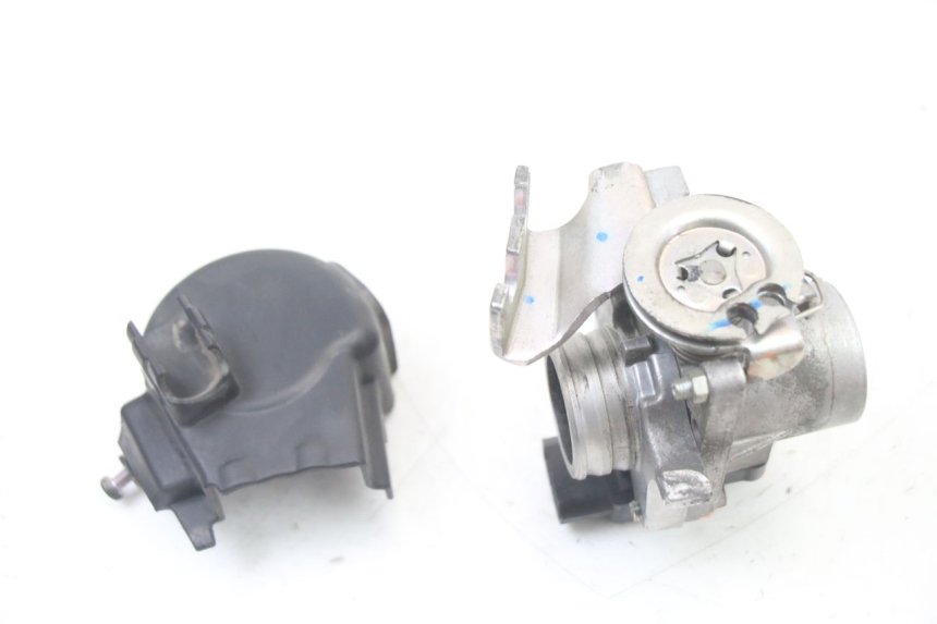 photo de WTRYSK HONDA FORZA 125 (2021 - 2025) - Szczegół części