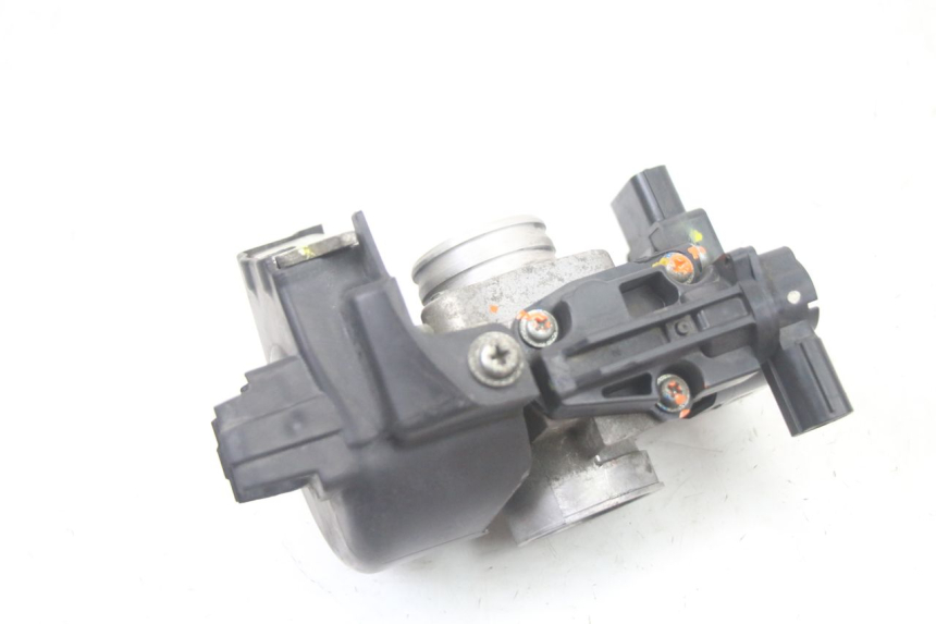 photo de WTRYSK HONDA FORZA 125 (2021 - 2025) - Zbliżenie techniczne