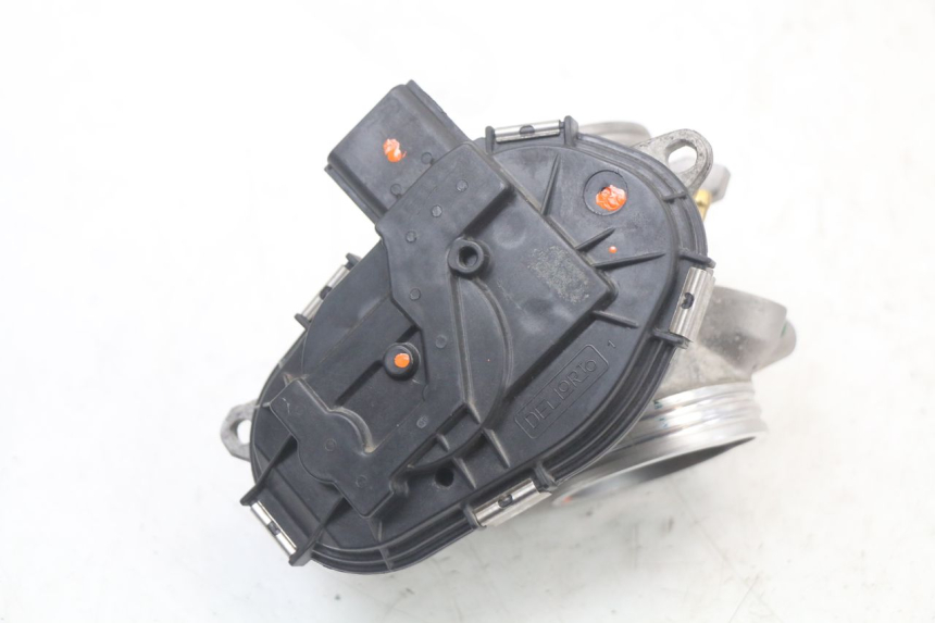 photo de WTRYSK HUSQVARNA SVARTPILEN 401 (2018 - 2023) - Widok ogólny