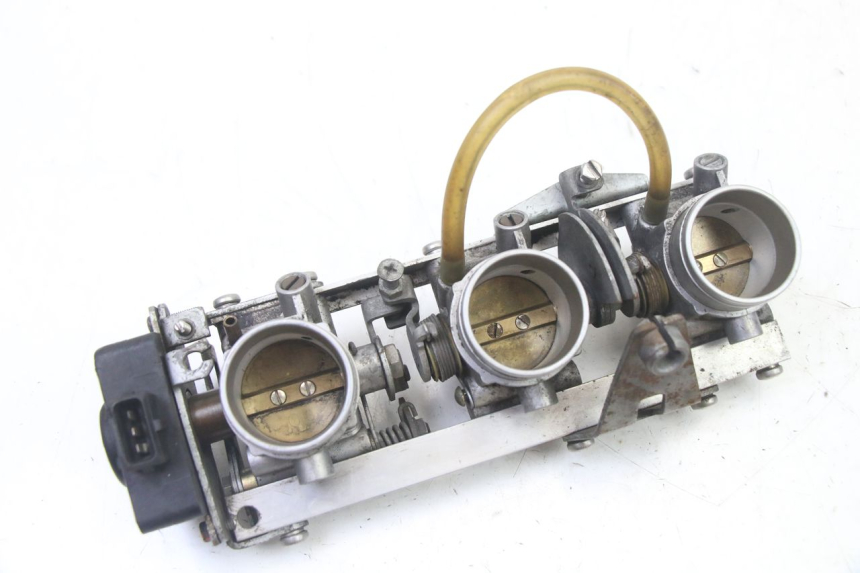 photo de WTRYSK BMW K 75 RT 750 (1989 - 1997) - Szczegół części