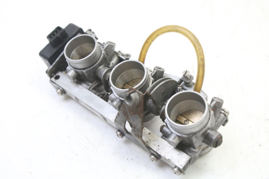 photo de WTRYSK BMW K 75 RT 750 (1989 - 1997) - Widok ogólny