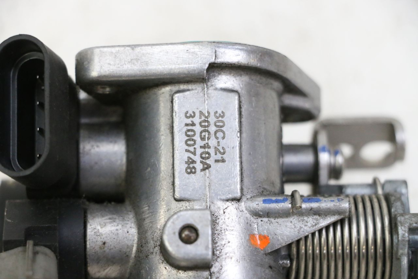 photo de WTRYSK KEEWAY K-LIGHT KLIGHT 125 (2018 - 2025) - Punkty mocowania