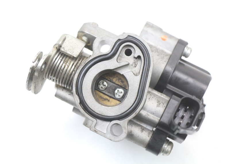 photo de WTRYSK PEUGEOT KISBEE 4T 50 (2018 - 2022) - Widok główny