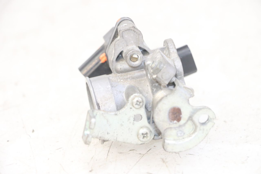 photo de WTRYSK PEUGEOT KISBEE 4T 50 (2018 - 2022) - Zoom stanu zużycia