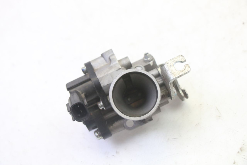 photo de WTRYSK PEUGEOT KISBEE 4T 50 (2018 - 2022) - Widok główny