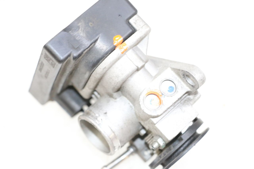 photo de WTRYSK PEUGEOT KISBEE 4T 50 (2018 - 2022) - Inny kąt widzenia