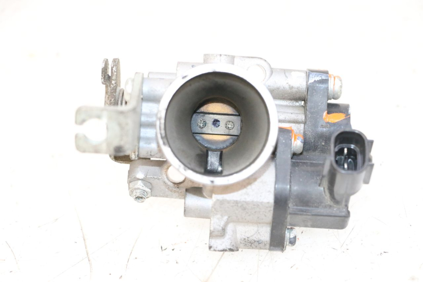 photo de WTRYSK PEUGEOT KISBEE 4T 50 (2018 - 2022) - Widok główny