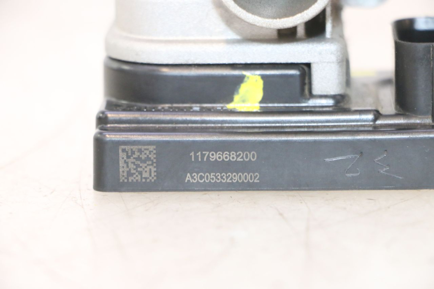 photo de WTRYSK PEUGEOT KISBEE 4T 50 (2023 - 2026) - Zbliżenie techniczne